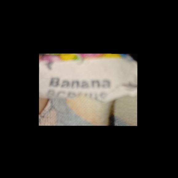 Banana Scrub Top with Coffee Cup Print - Picture 4 of 4